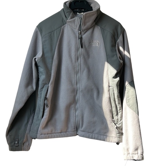 The North Face women’s fleece jacket small - Picture 4 of 7